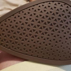 Fashion boots size 9